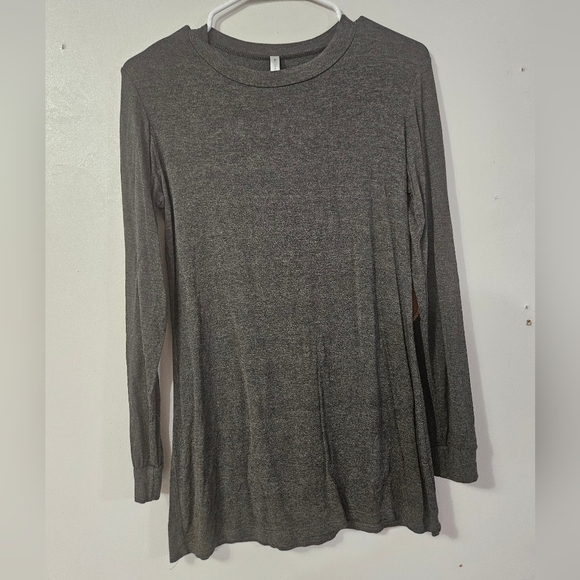 Acting Pro Tops - Acting Pro Long Sleeve Gray Tee With Brown Elbow Accents!